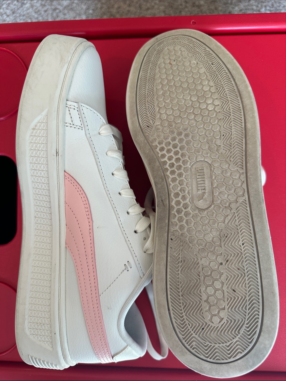 Puma White Leather Low-Top Sneakers with Light Pink Accents - Picture 4 of 4